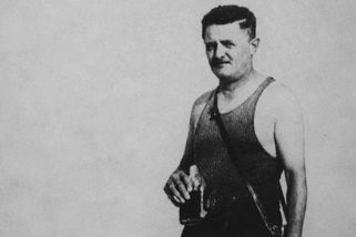V baru choval aligátory a mizely mu servírky. Joe Ball se před policií zastřelil přímo za pultem - Médium.cz